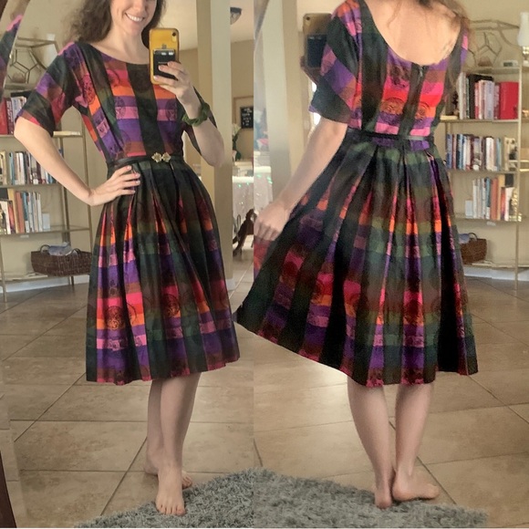 Vintage pink lace chiffon gowns - vintage maxi dress coming soon! - Picture 10 of 10